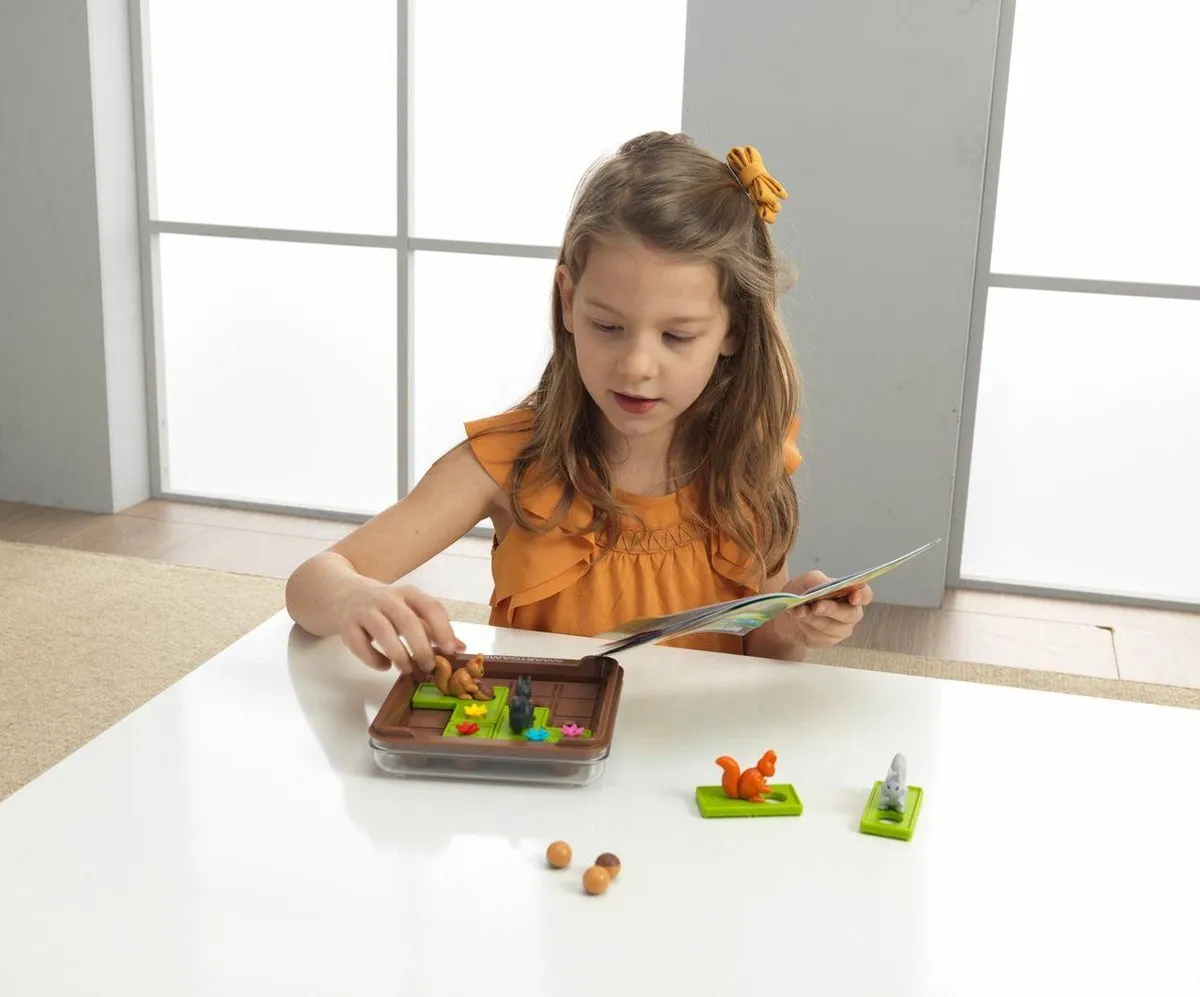 SmartGames Squirrels Go Nuts! SG 425