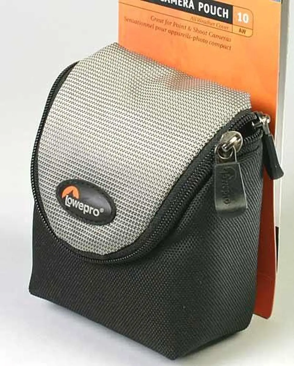 Lowepro D-Res 10 AW Camerahoesje L19410 - Zwart