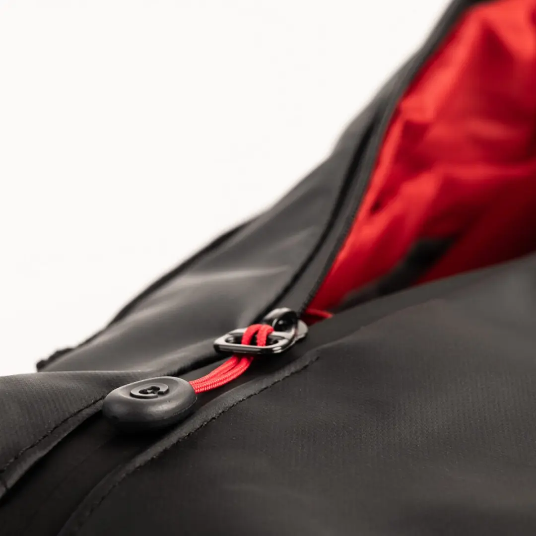 Caruba Compex Chase 200 Cameratas - Sling - 16x22x36cm - Zwart