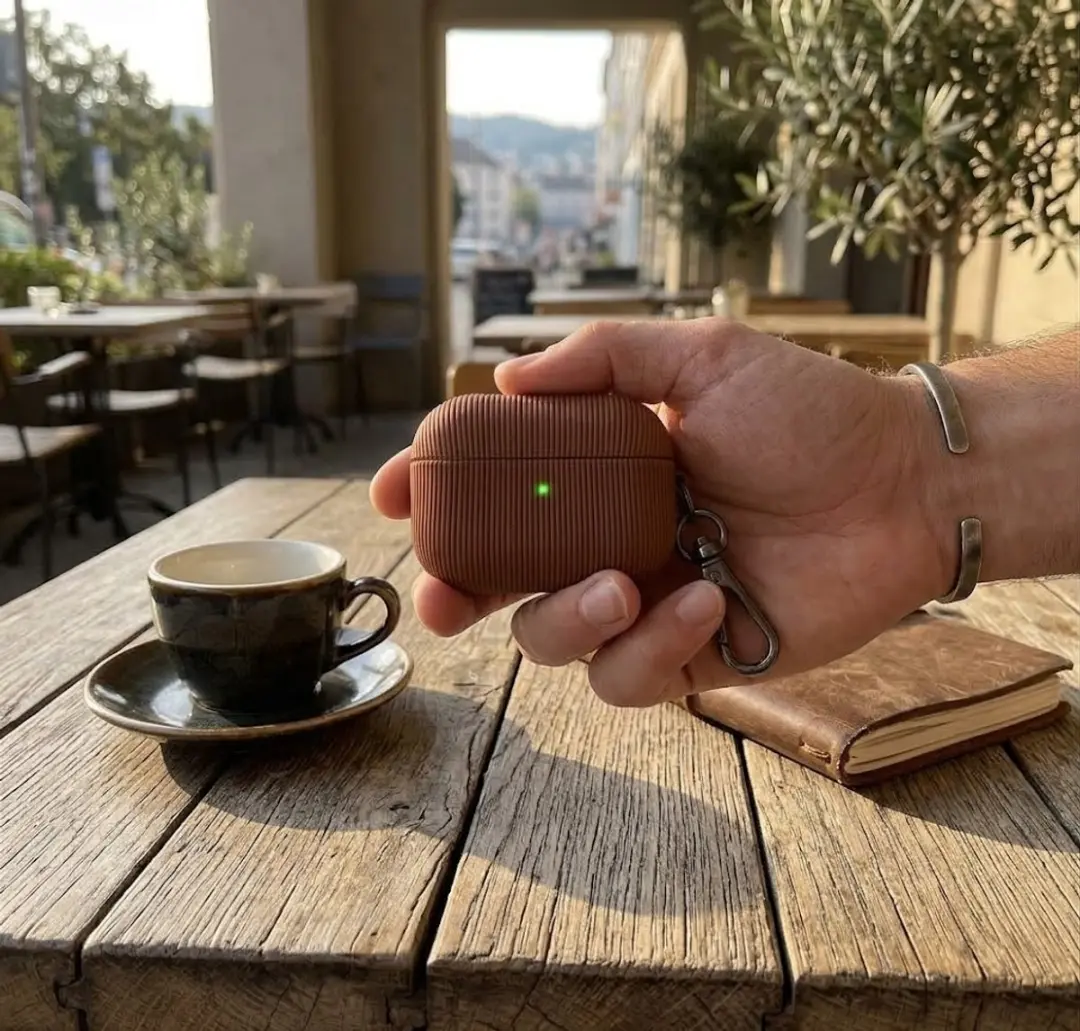NUVEX Luxe Geribd Hoesje AirPods Pro 2 - Bruin