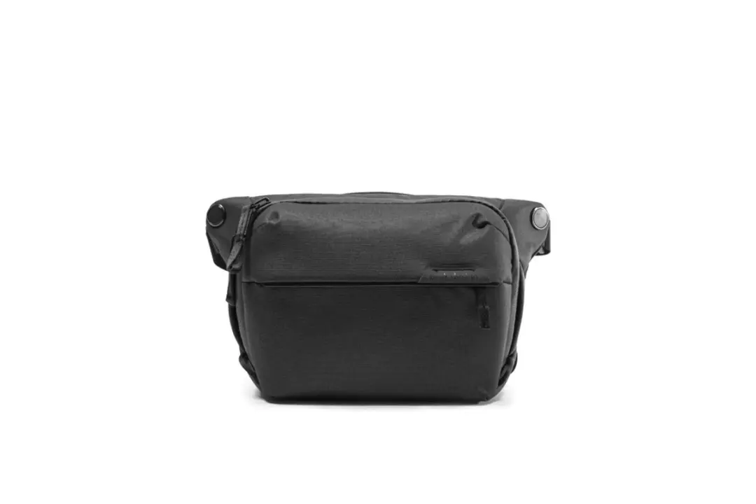 Peak Design Everyday Sling 3L v2