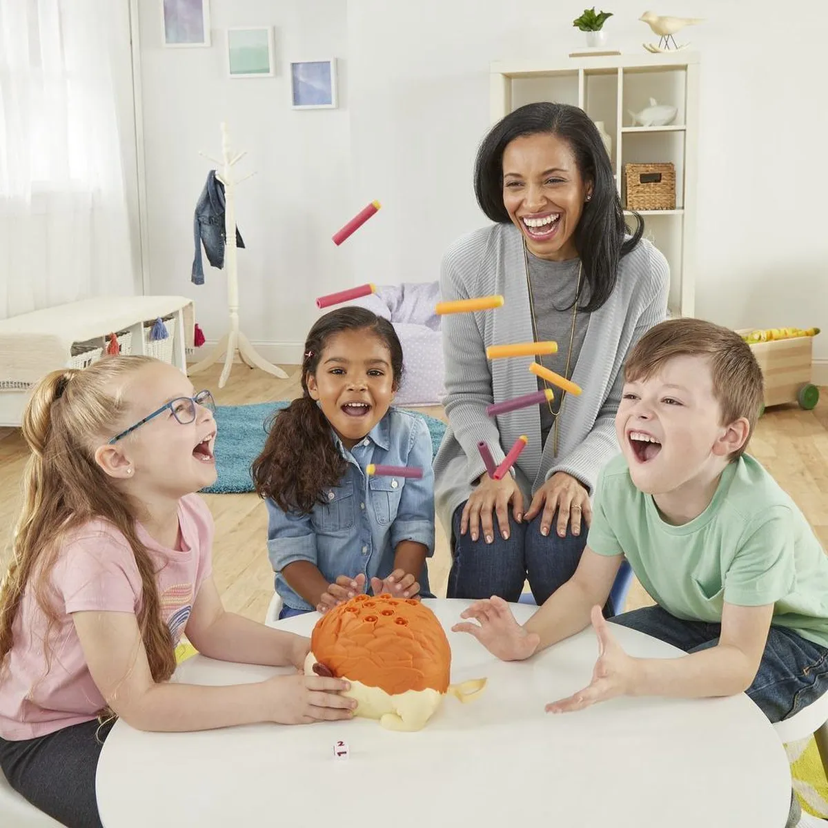Hasbro Eddi Stachel DE Spel Egeltje Plof