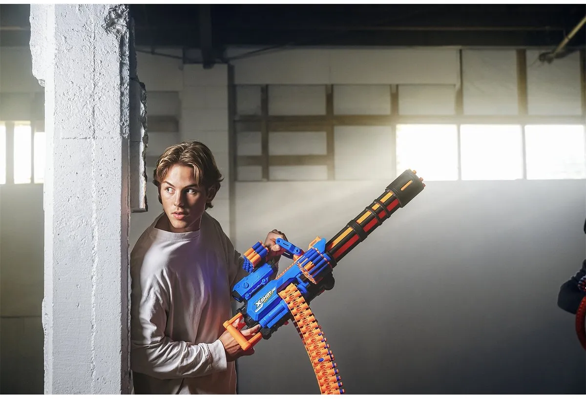 XSHOT Insanity Motorized Rage Fire Blaster - 6x AA