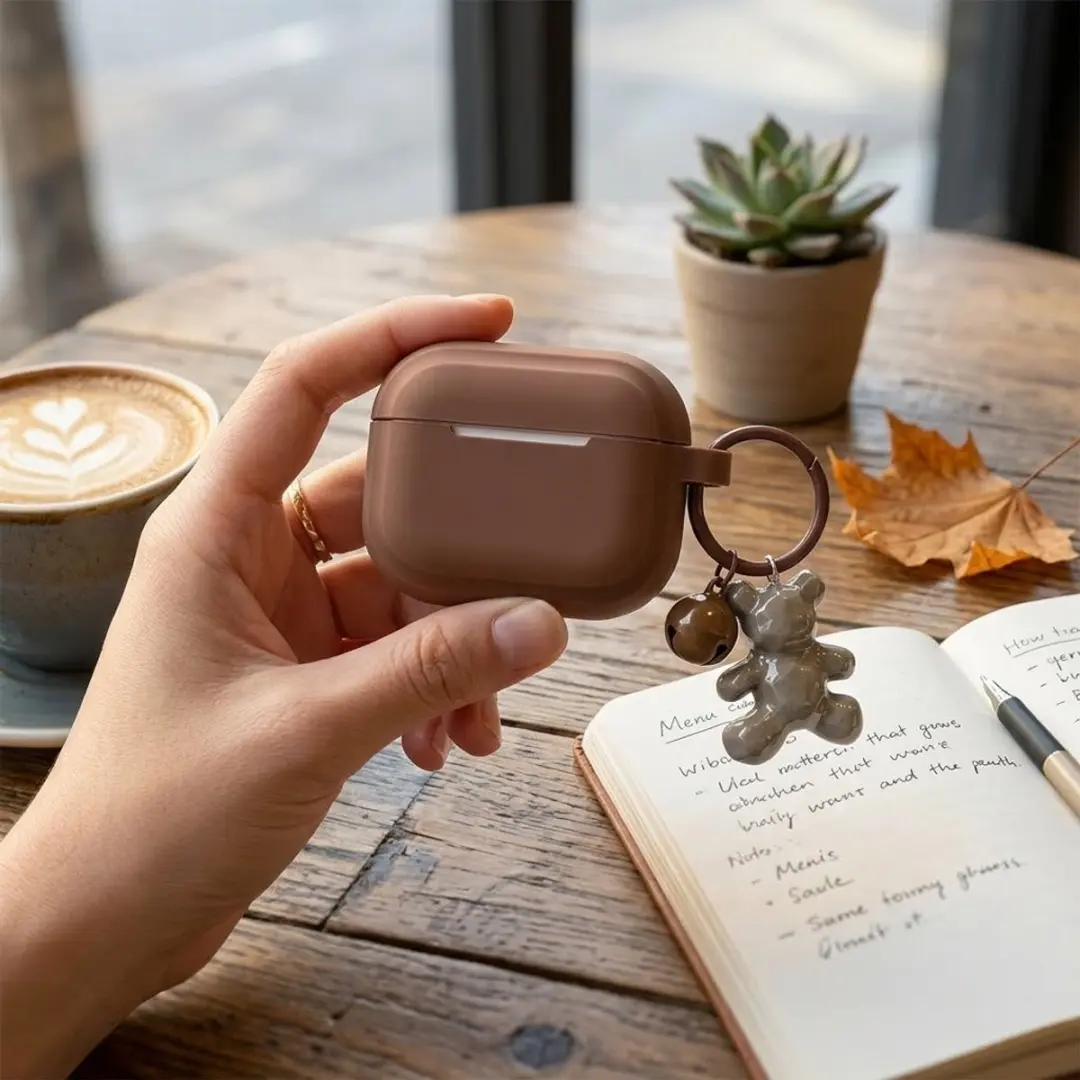 NUVEX Khaki Hoesje AirPods Pro 2 - In-ear - met Berenhanger & Bel