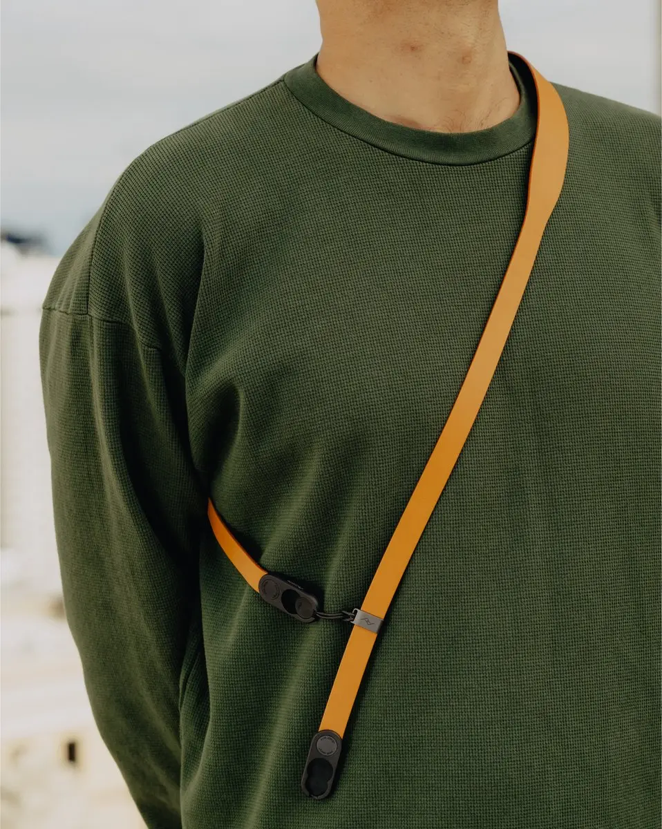Peak Design Form Leather Camerariem 134cm - Oranje