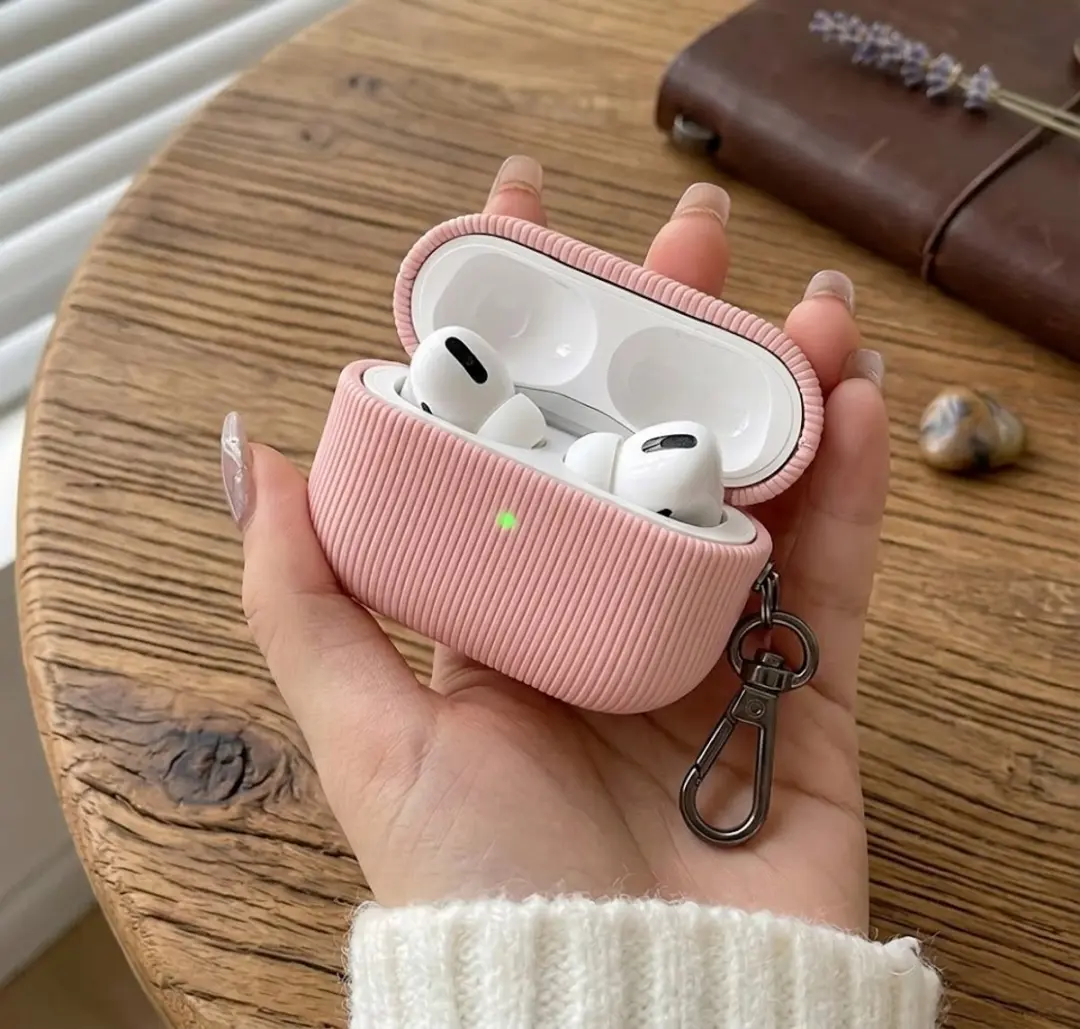 NUVEX Luxe Geribd Hoesje AirPods Pro 2 - Roze - Sleutelhaak