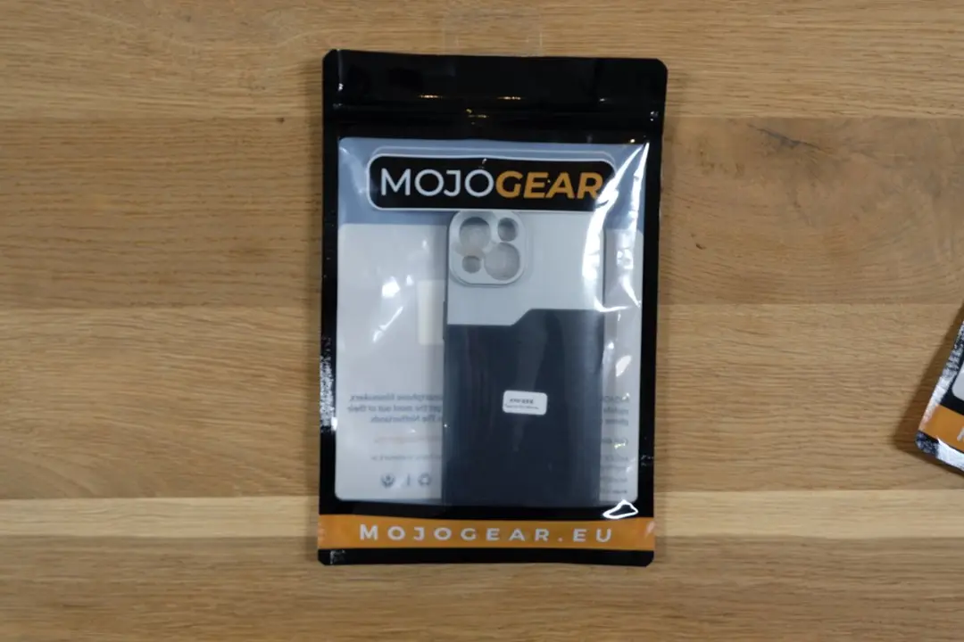 MOJOGEAR MG-CASE-B-i13 Lenscase 17mm - iPhone 13 - Zwart/Grijs - afbeelding 6 van 6