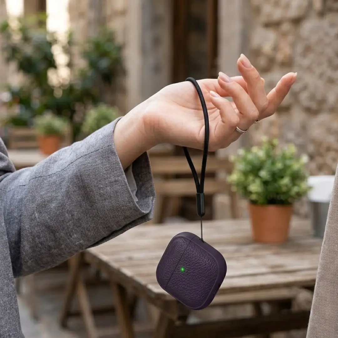 NUVEX Paars Hoesje AirPods Pro 2 - met Reinigingsset