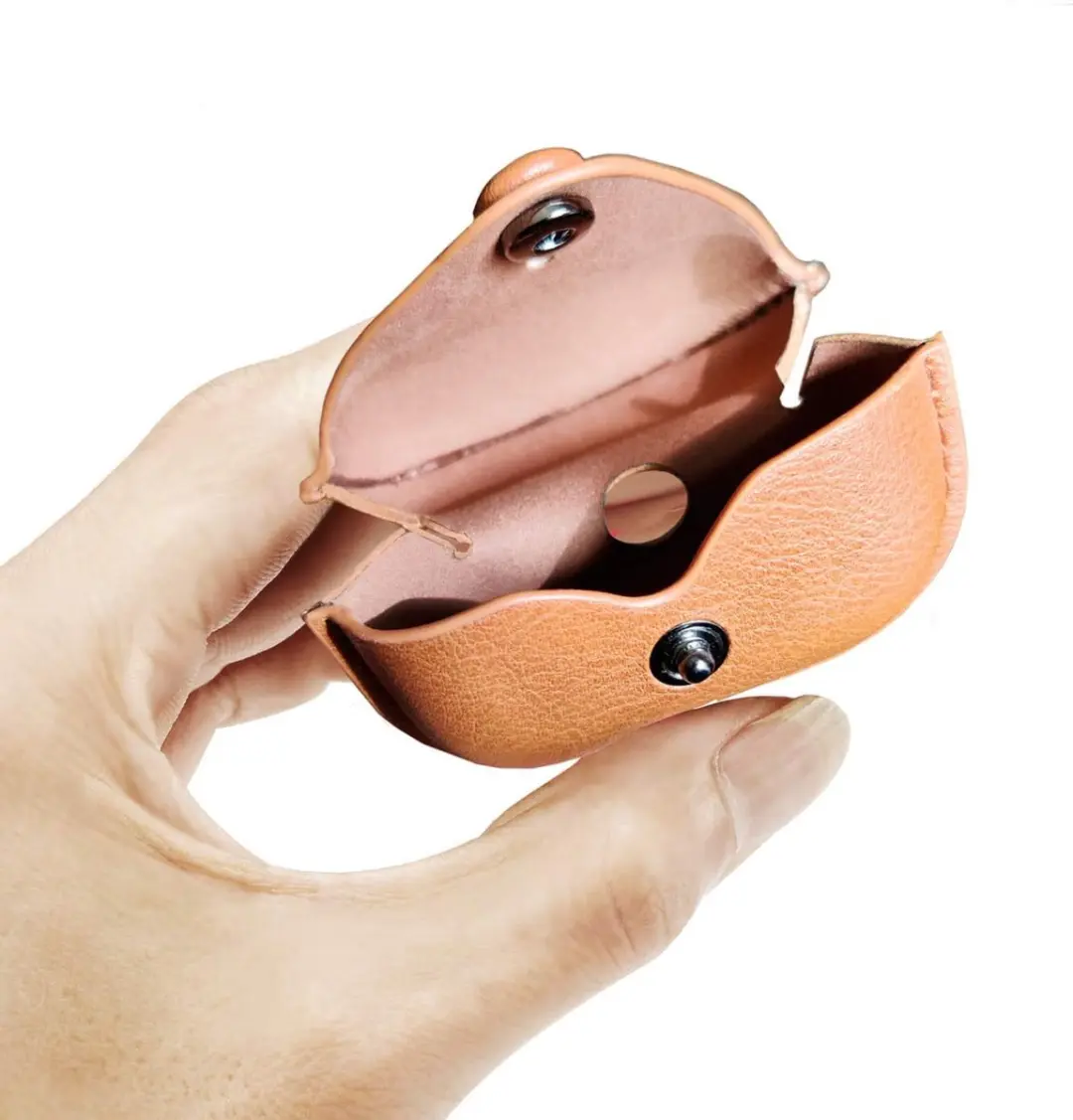 Nuvex Hoesje Apple AirPods 3 - Lichtbruin - afbeelding 6 van 6