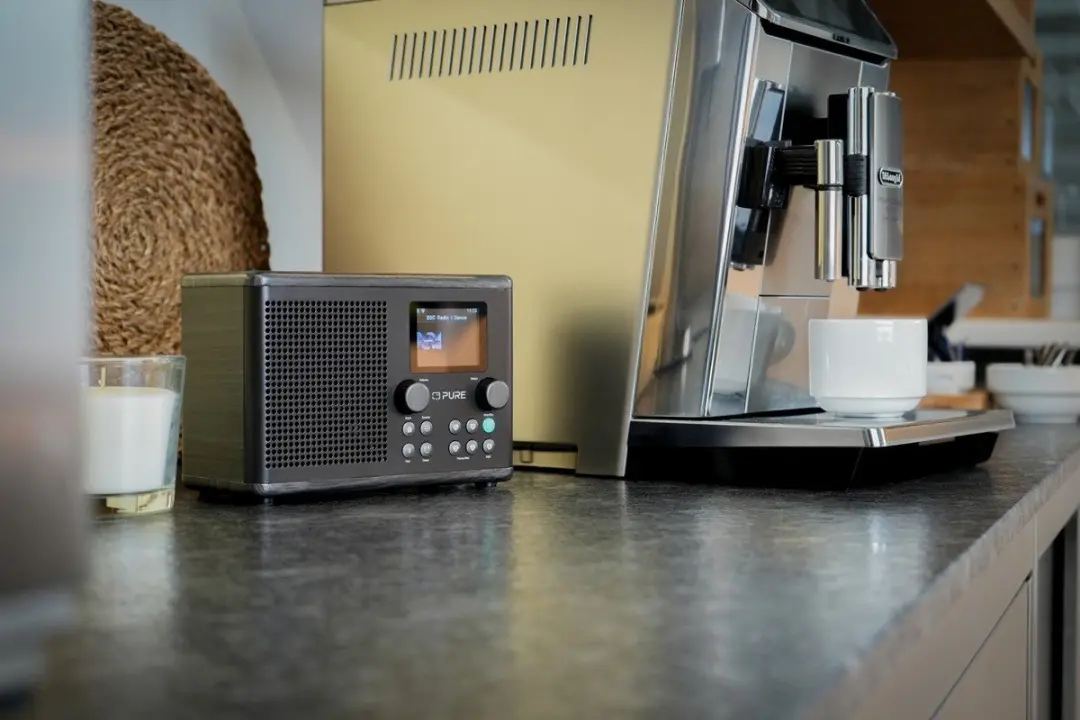 Pure Classic H4i Internetradio - Zwart