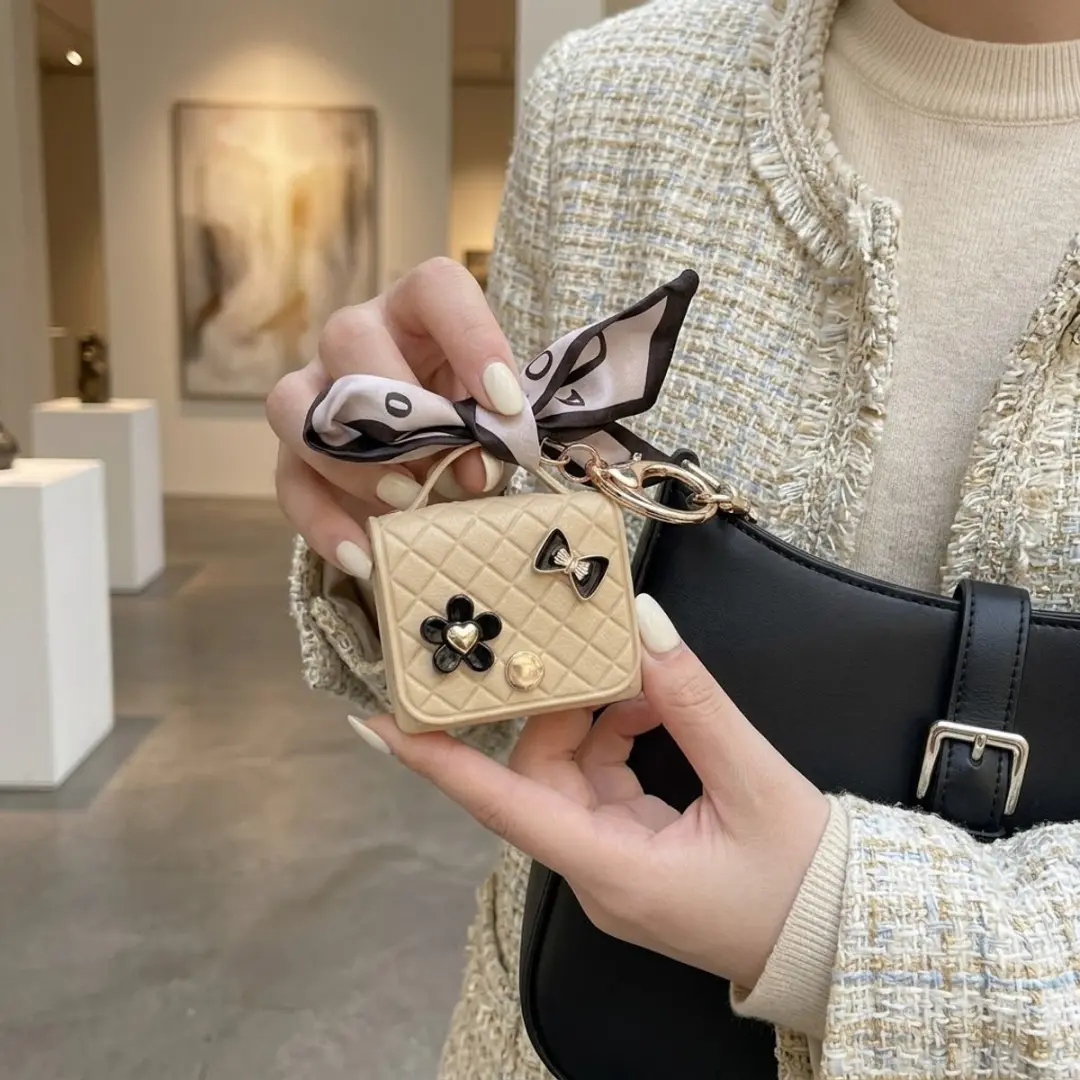 NUVEX Abrikoos Hoesje AirPods Pro 3 - Kunstleer