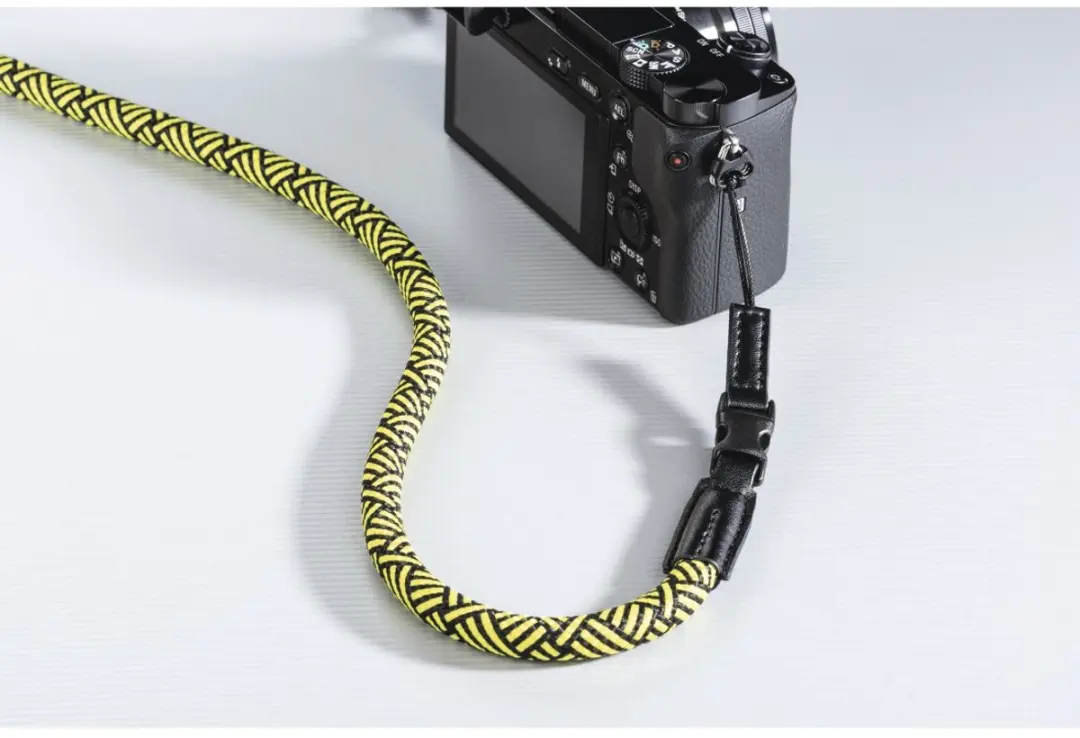 Hama Braid 120 Cameraband - 120cm - Zwart/Geel - afbeelding 4 van 4