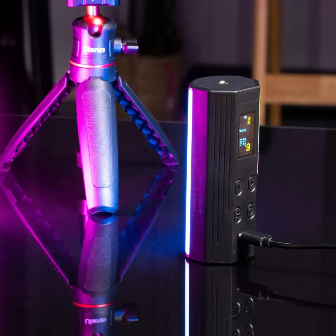 Ulanzi i-Light RGB Pocket Tube Light - Zwart - afbeelding 6 van 6