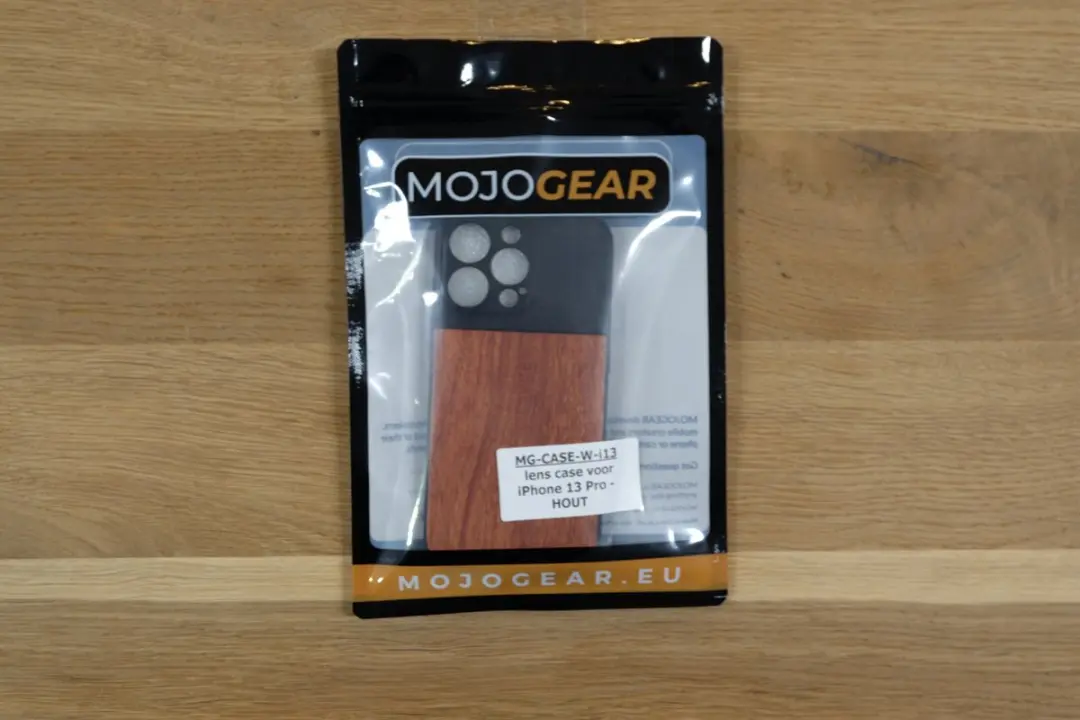 MOJOGEAR 17mm Lenscase iPhone 13 Pro Max - Hout - afbeelding 6 van 6