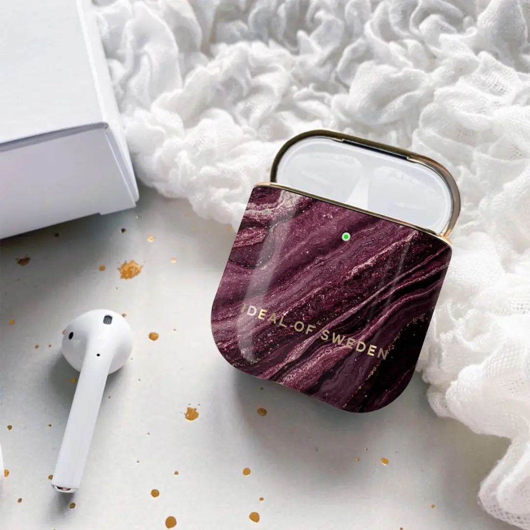 iDeal of Sweden IDFAPC-232 AirPods Case - 2e Gen - Golden Plum - afbeelding 6 van 6