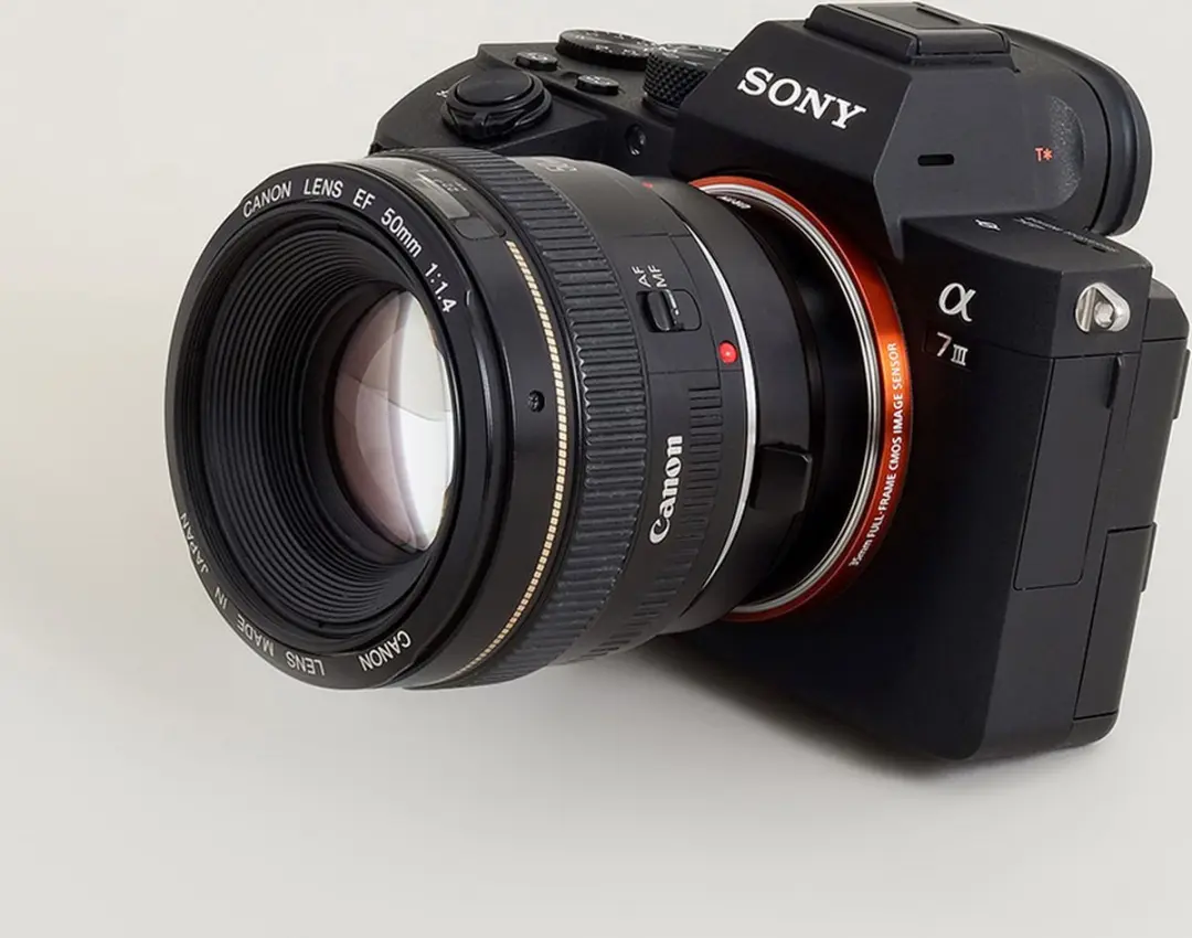 Urth D238731 Lens Mount Adapter Canon EF/EF-S naar Sony E - Zwart