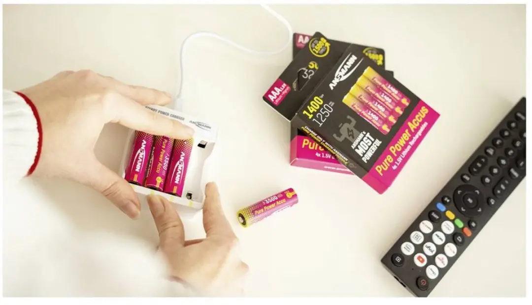 Ansmann Pure Power Set AAA Li-ion 1250mAh - 4x Accu + Lademodul