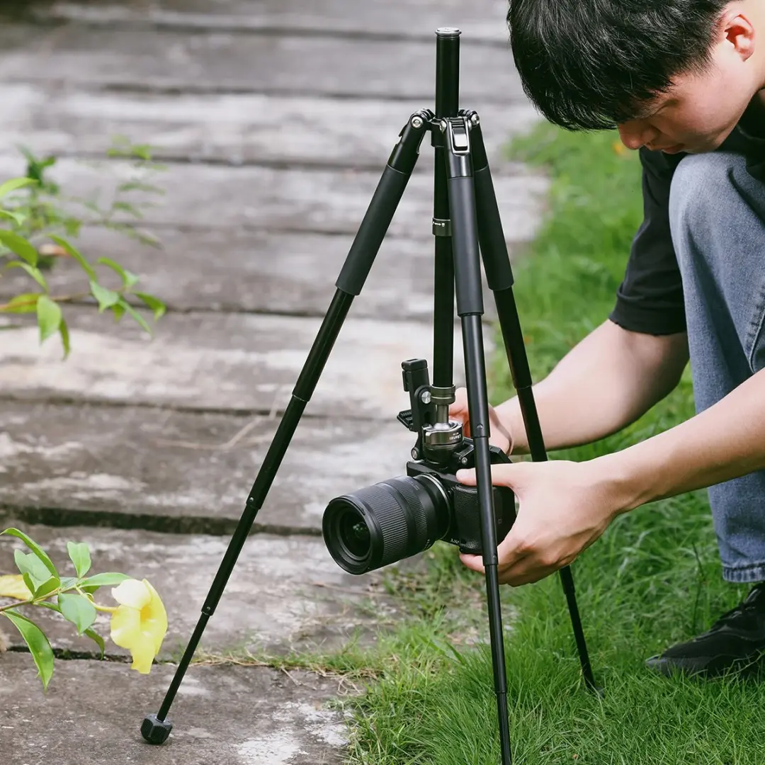 Ulanzi MT-63 Reisstatief 145cm - Smartphone & Camera - Zwart