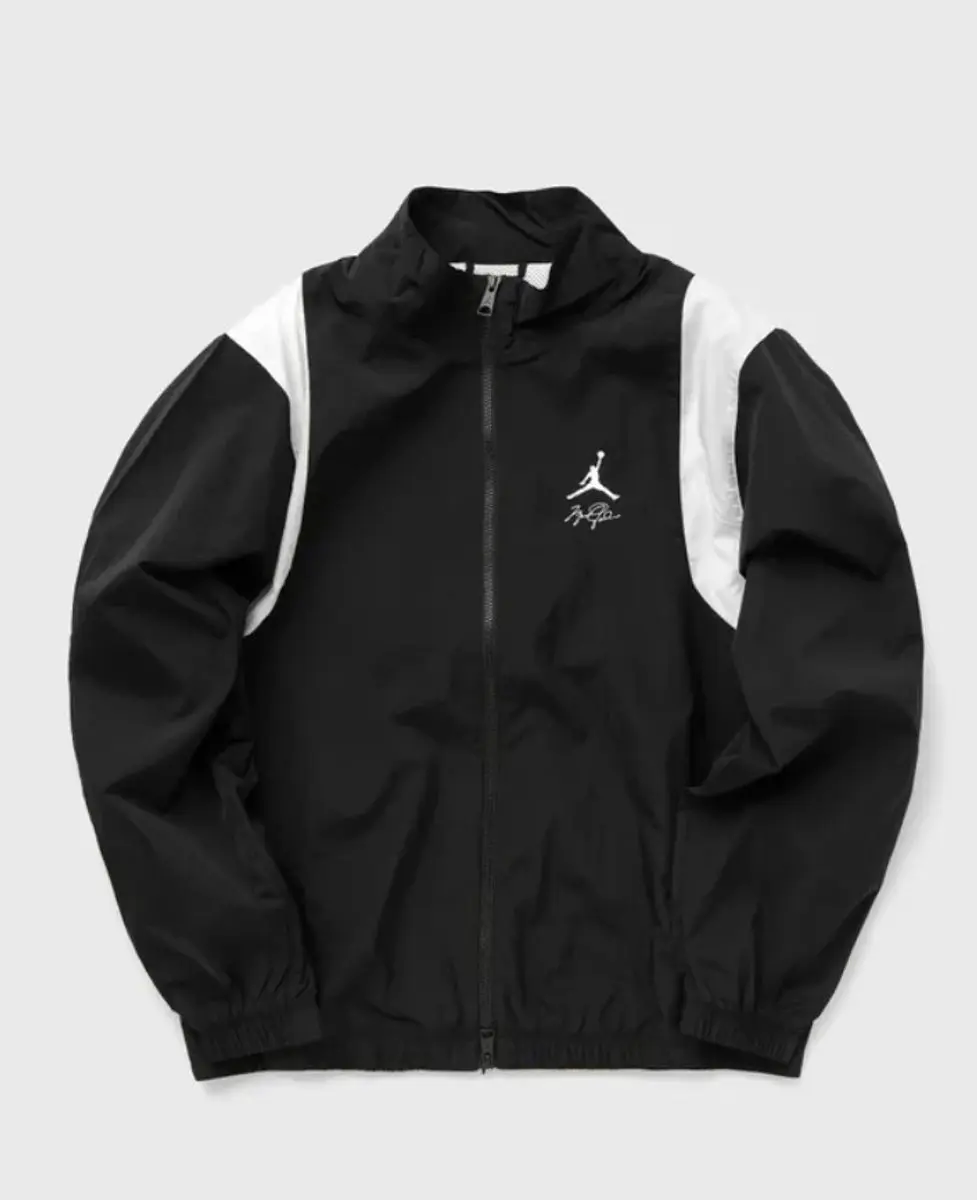 Jordan Essentials Jacket FN4621-010
