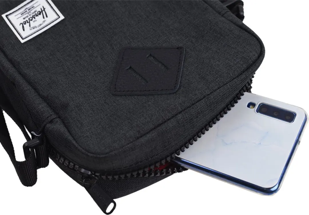 Herschel Heritage Crossbody - Grijs