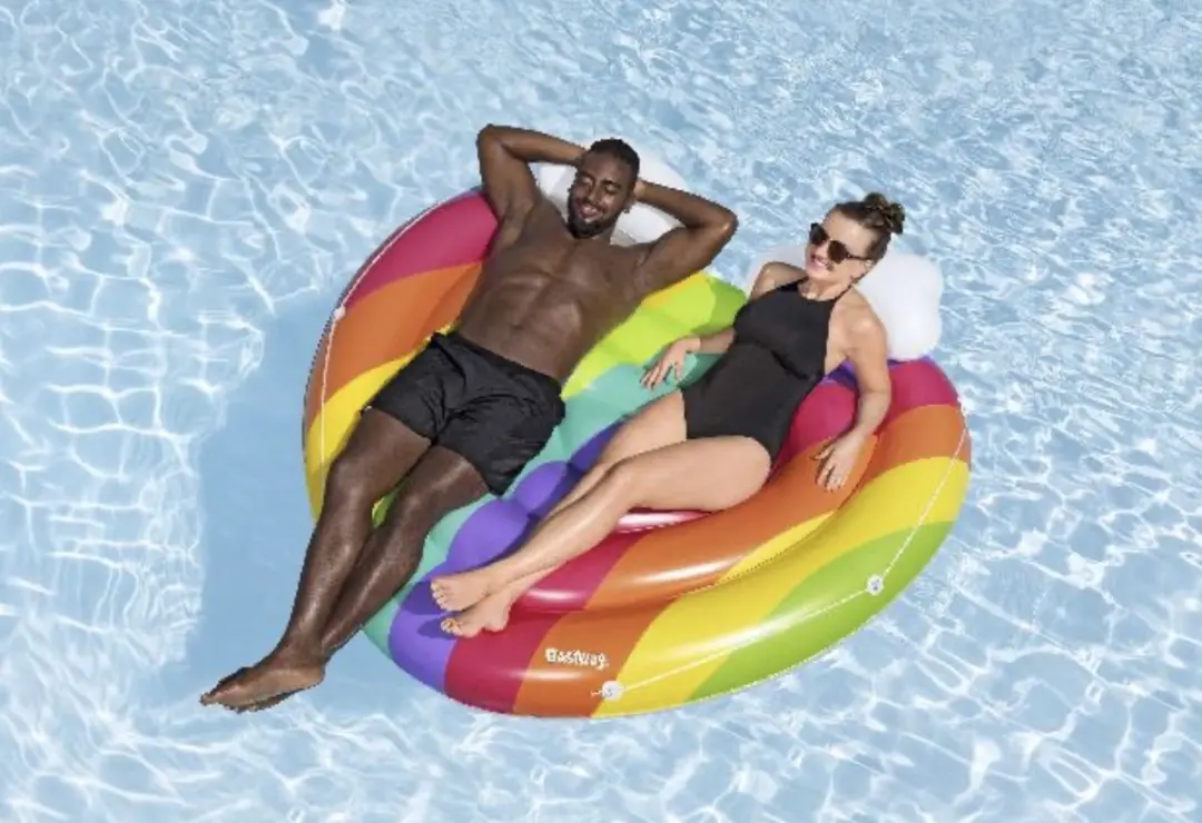 Bestway Opblaasbaar Zwembadeiland Regenboog Hart 164cm - afbeelding 6 van 6