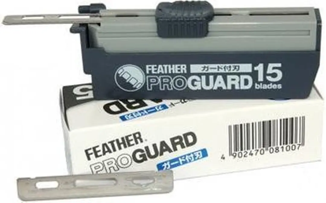 Feather PG-15 Proguard Scheermesjes - 1 Stuk