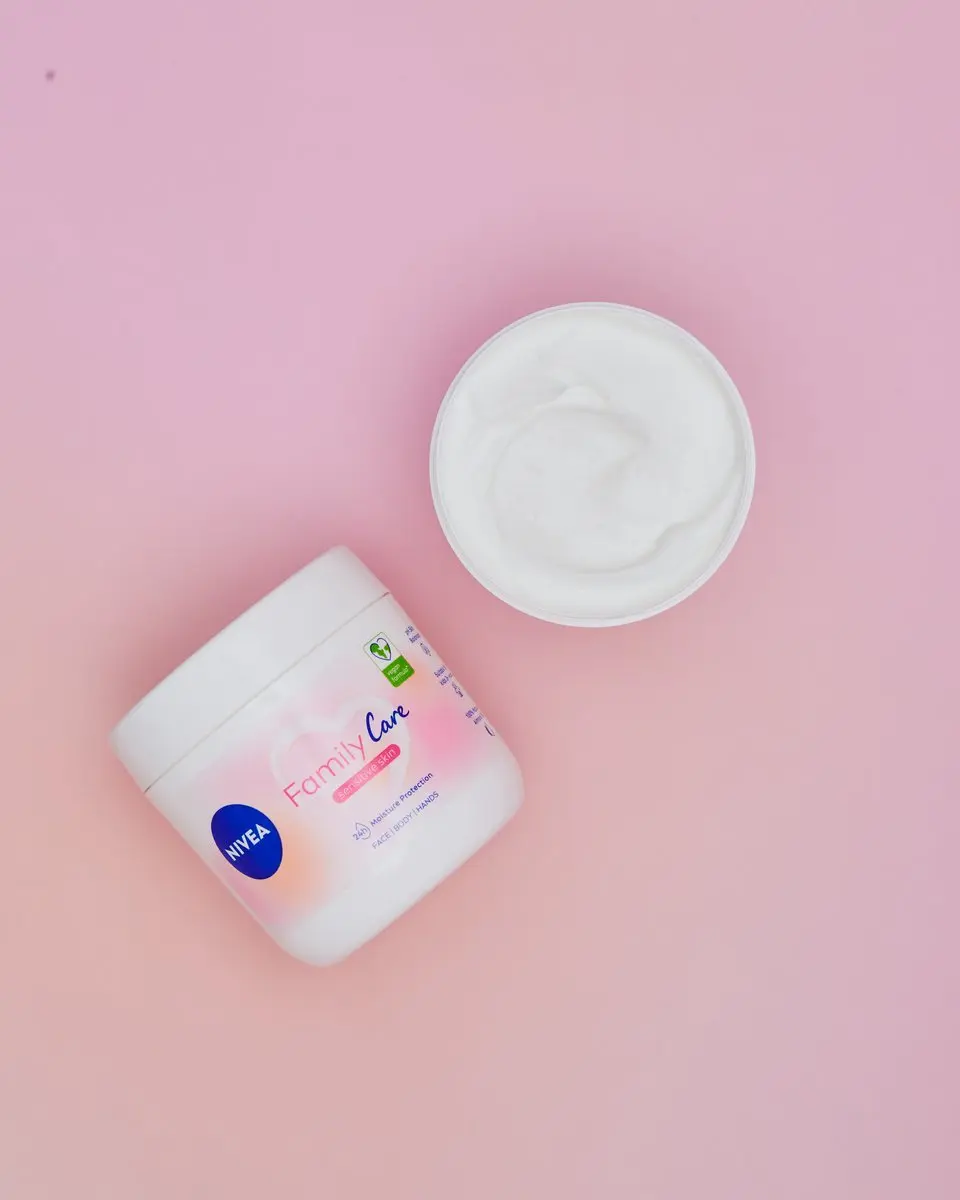 NIVEA Family Care Lichte Hydraterende Crème 450ml - afbeelding 3 van 3