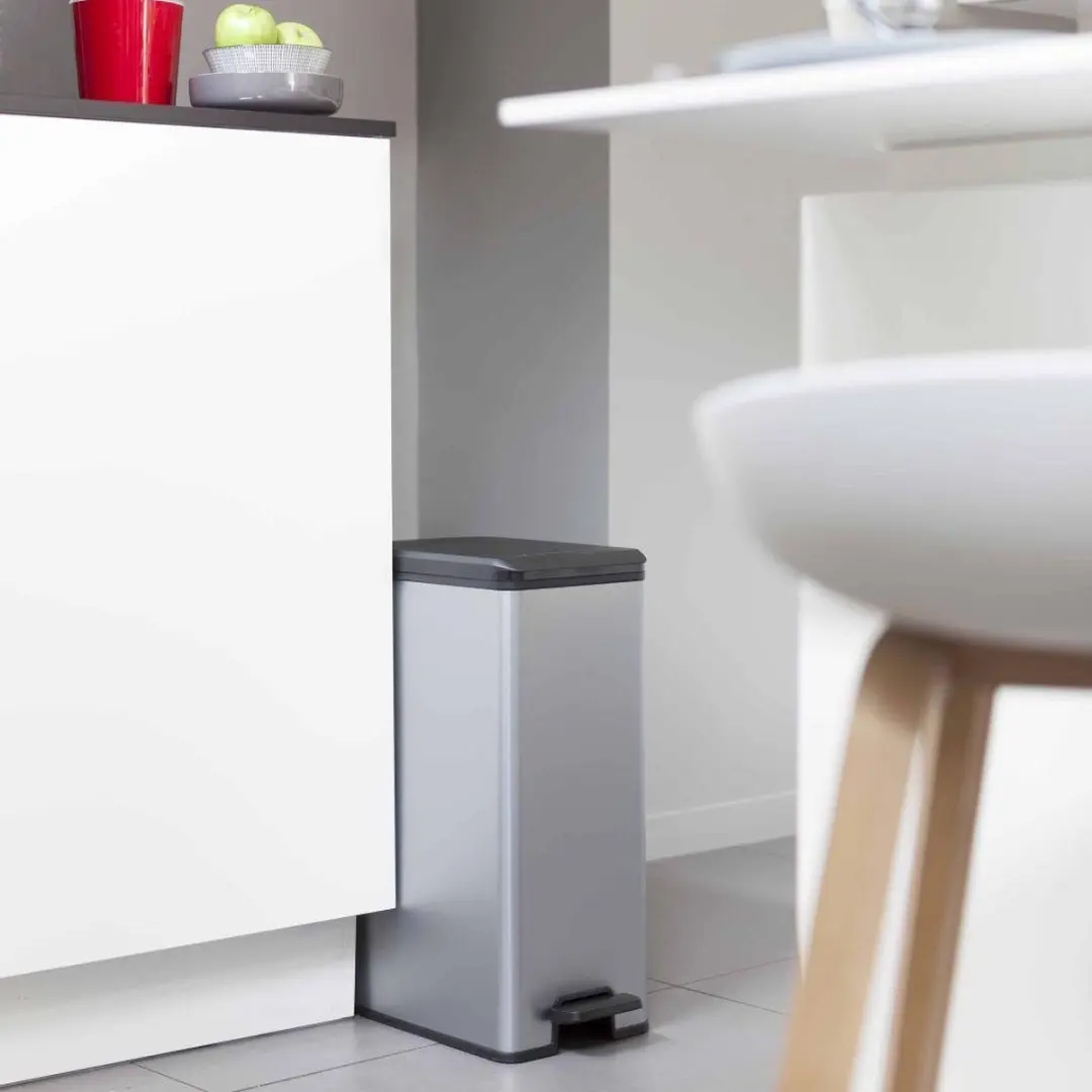 Curver Slim Bin 40L - Zilver