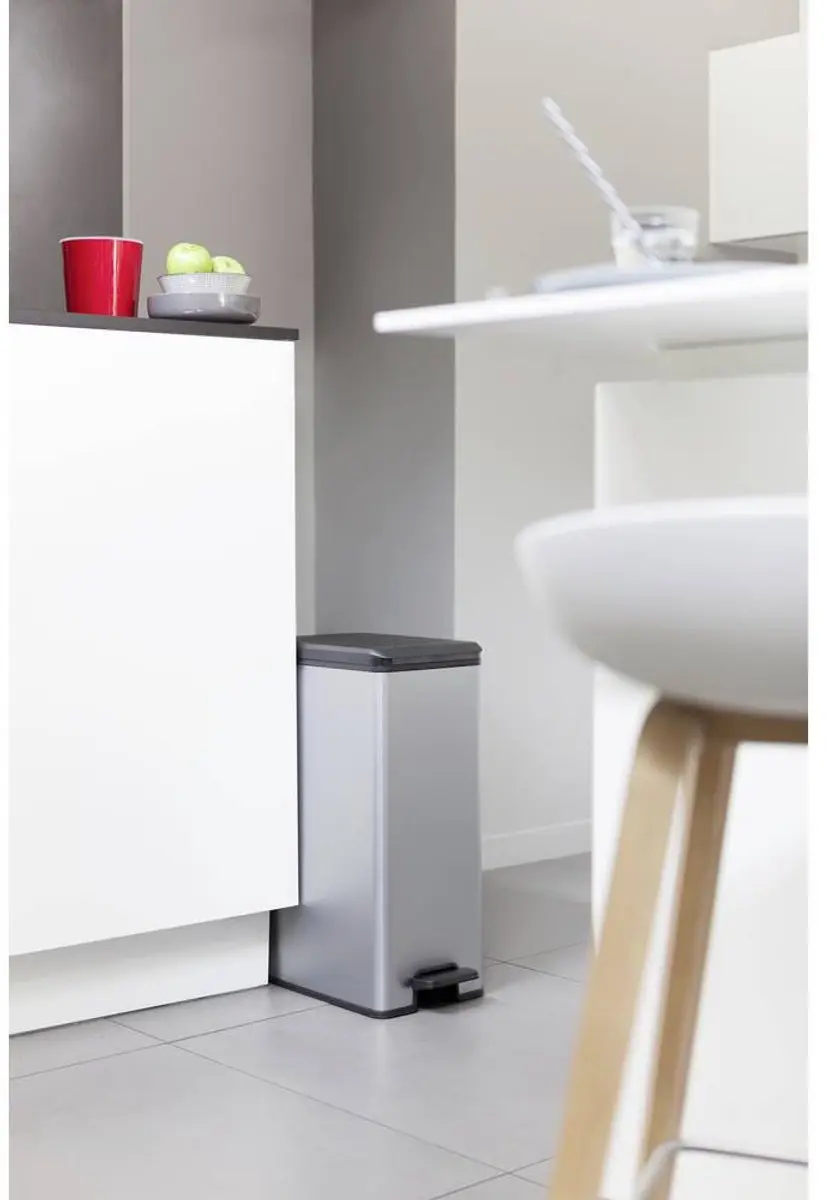 Curver Slim Bin 40L - Zilver