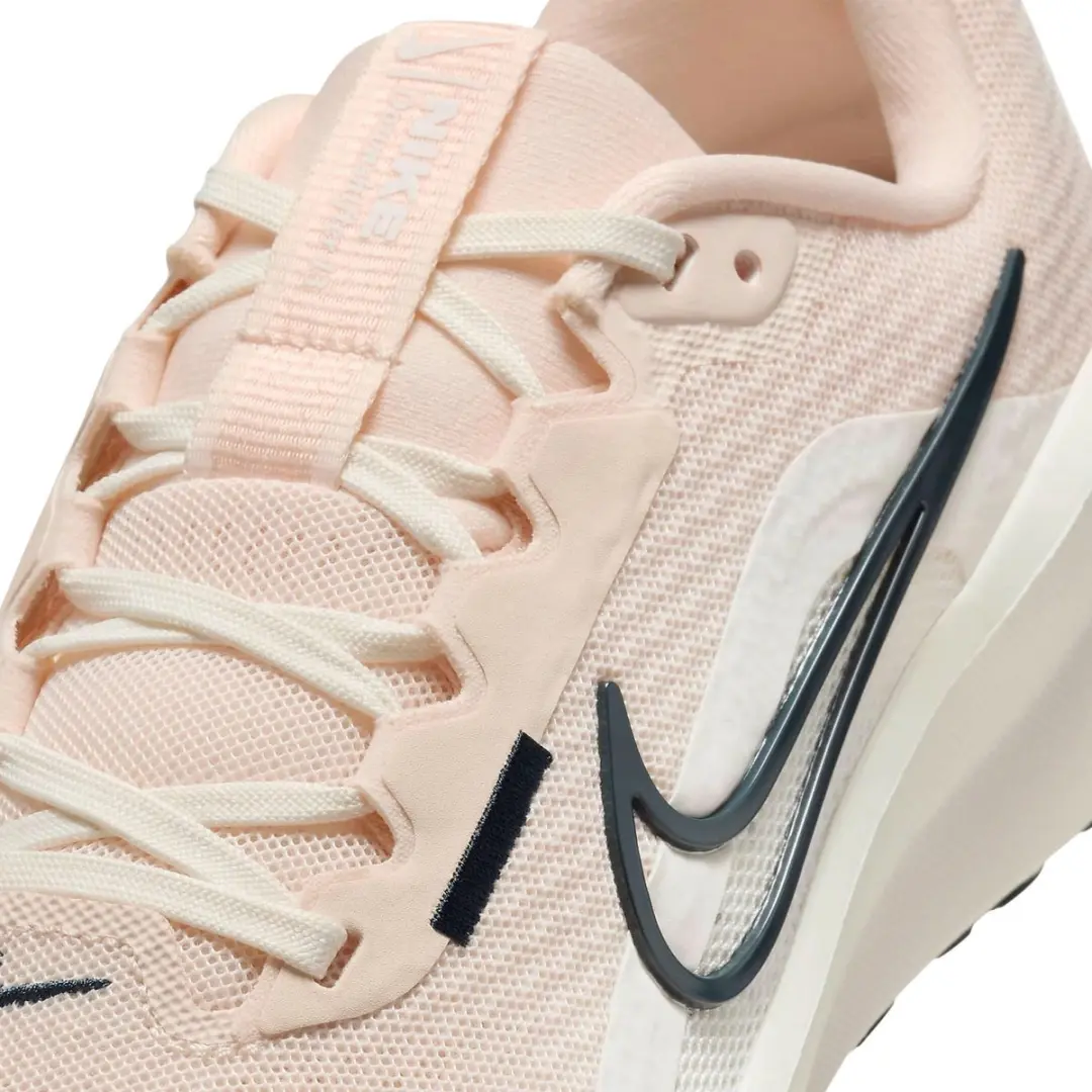 Nike Downshifter 13 Dames Schoenen 44 - Lichtroze/Crème/Navy