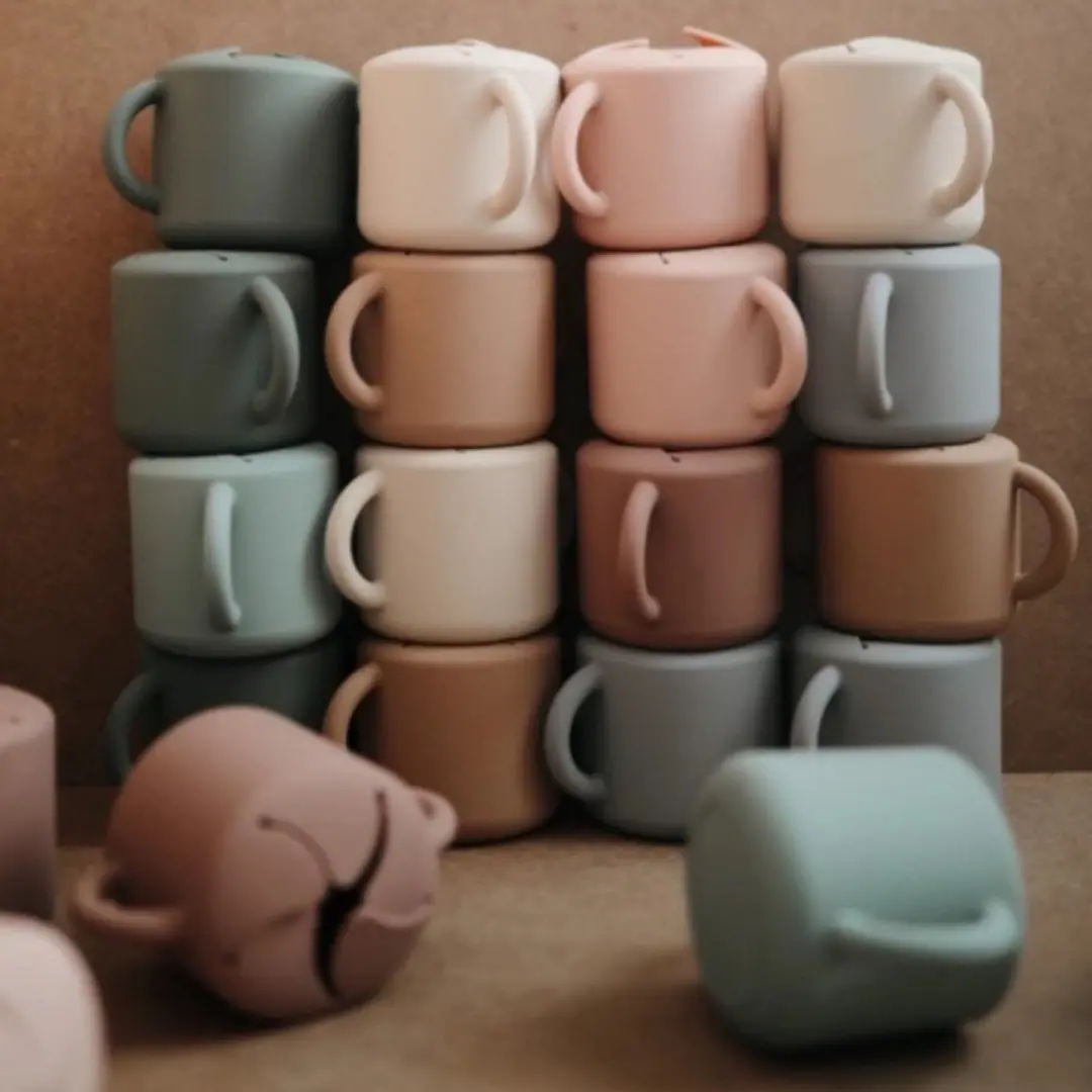 Mushie Siliconen Snack Cup - Meerkleurig