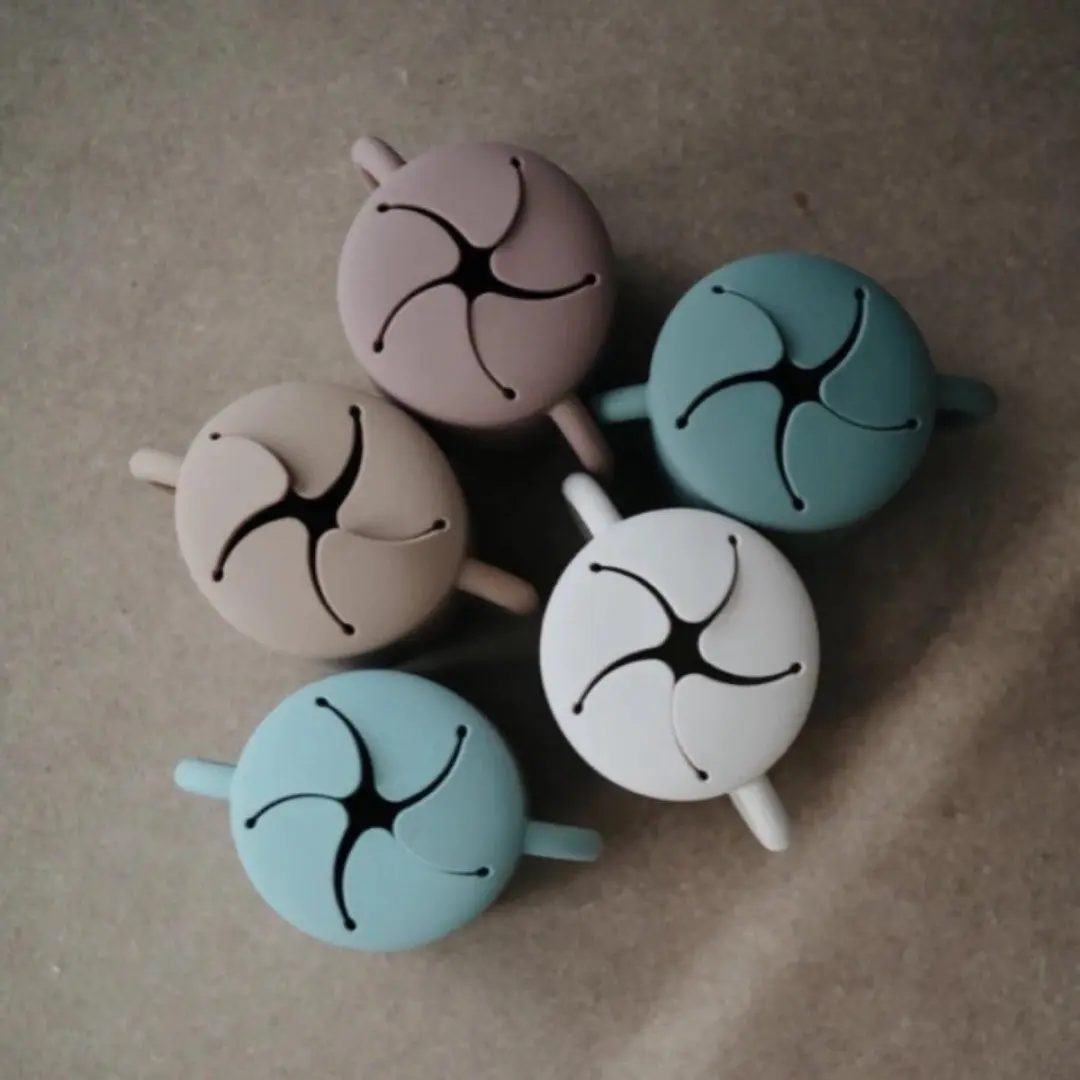 Mushie Siliconen Snack Cup - Meerkleurig
