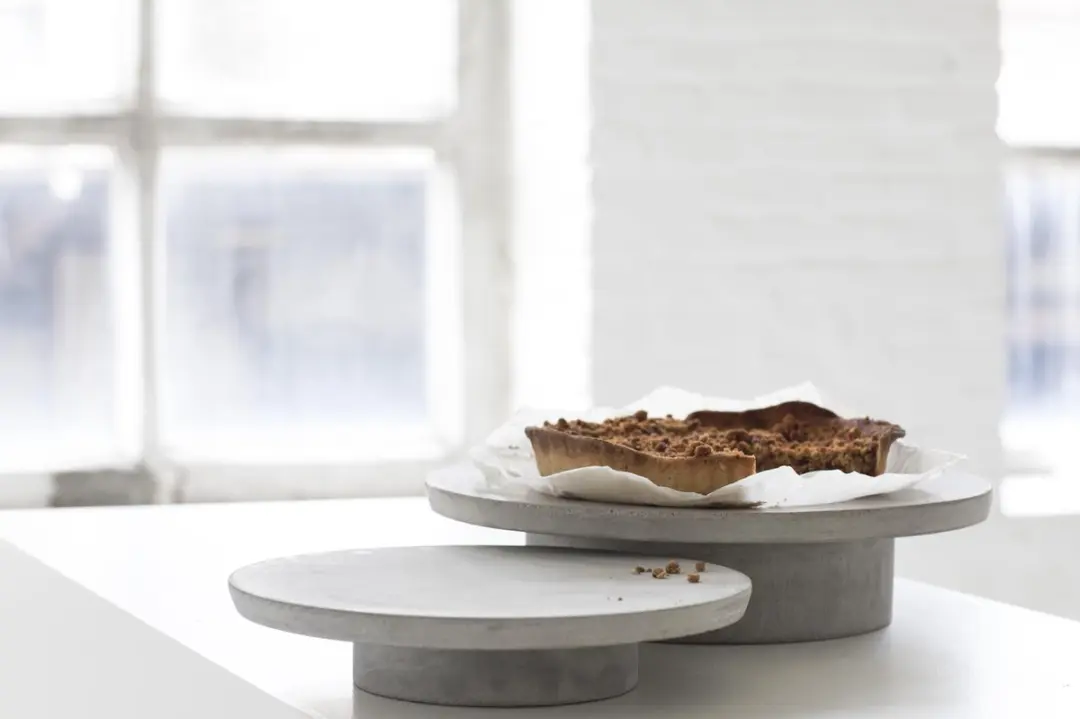 Serax Daysign Kitchen & Table Taartplateau Ø33cm - Grijs - afbeelding 6 van 6