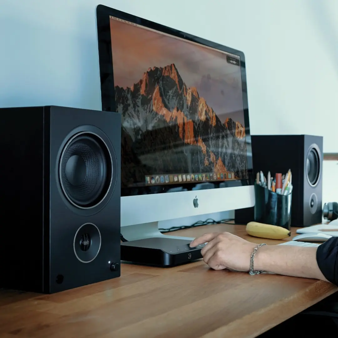 Bluesound Node Nano N030 Audio Streamer - Zwart