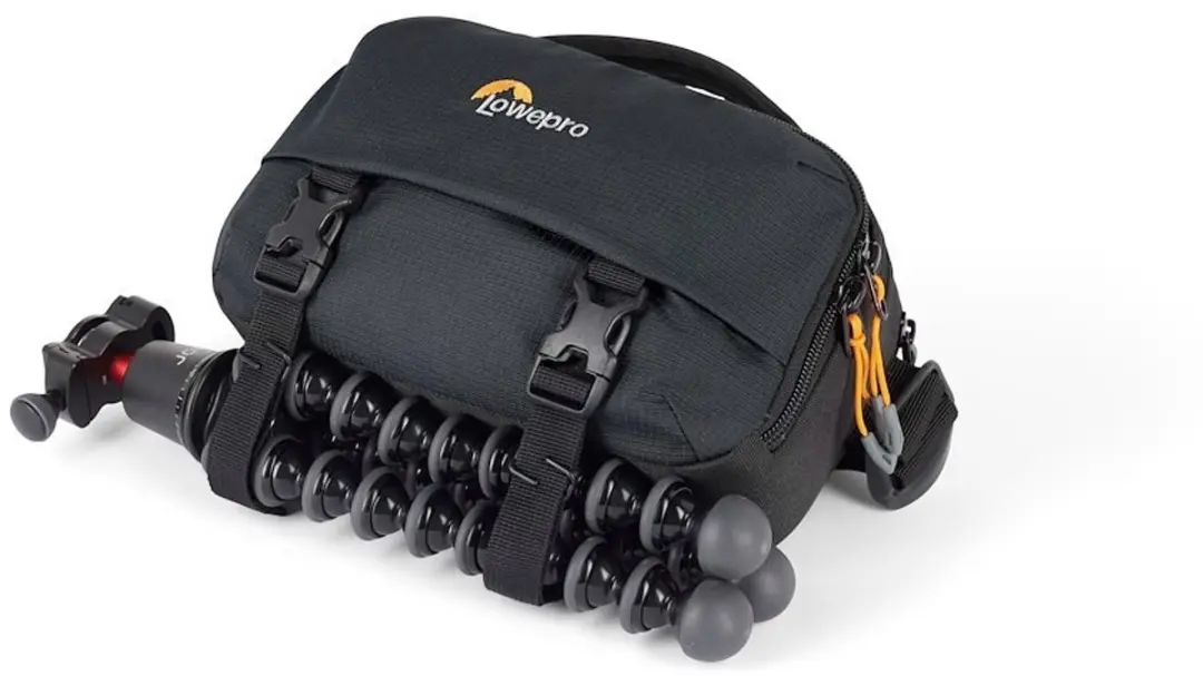 Lowepro LP37457-PWW Sling Camerahoes - 23cm - Zwart