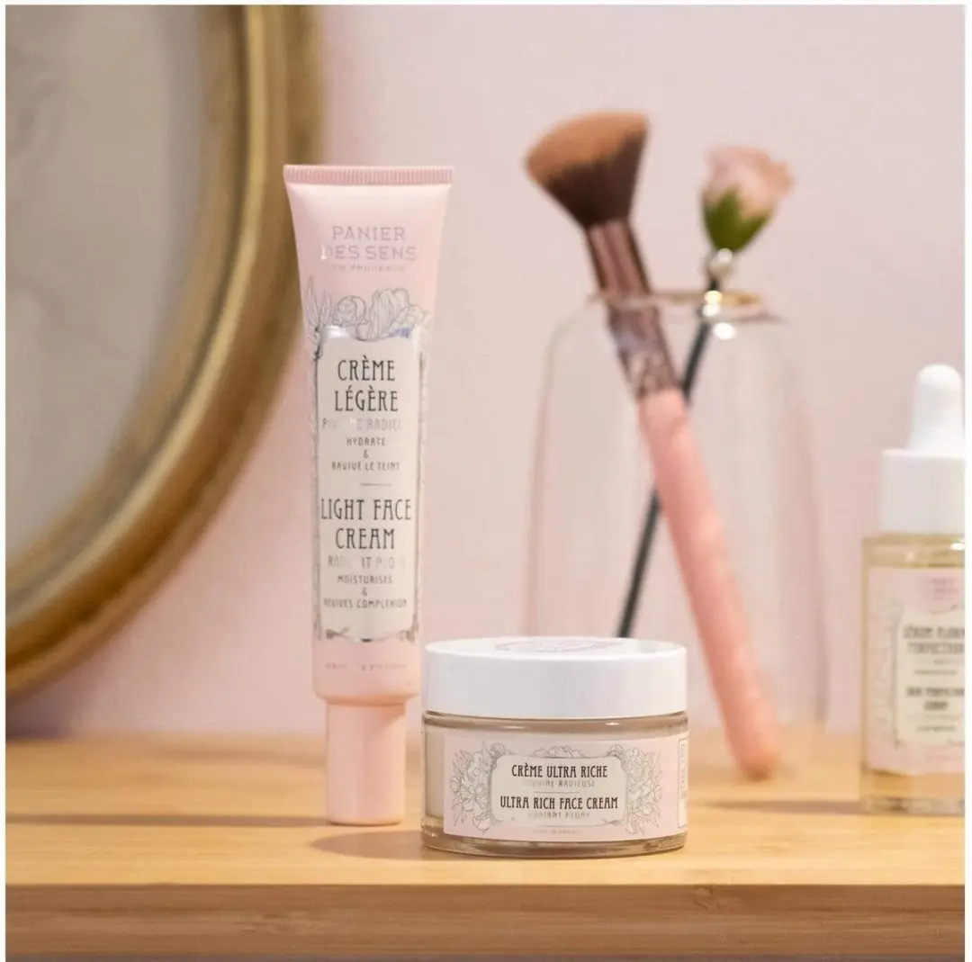 Panier des Sens Radiant Peony Light Gezichtscrème 40ml
