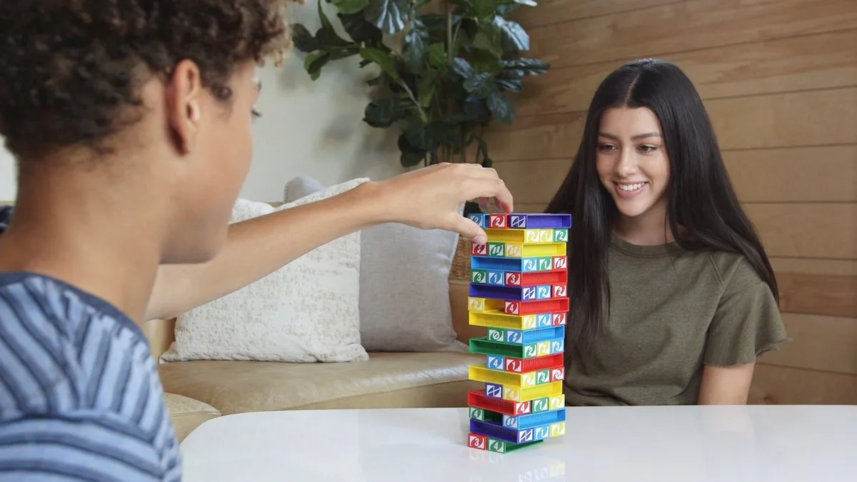 Mattel UNO Stacko Jenga - 10 Spelers