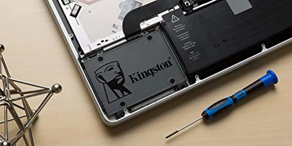 Kingston SA400S37/240G SSD 240GB - Zwart