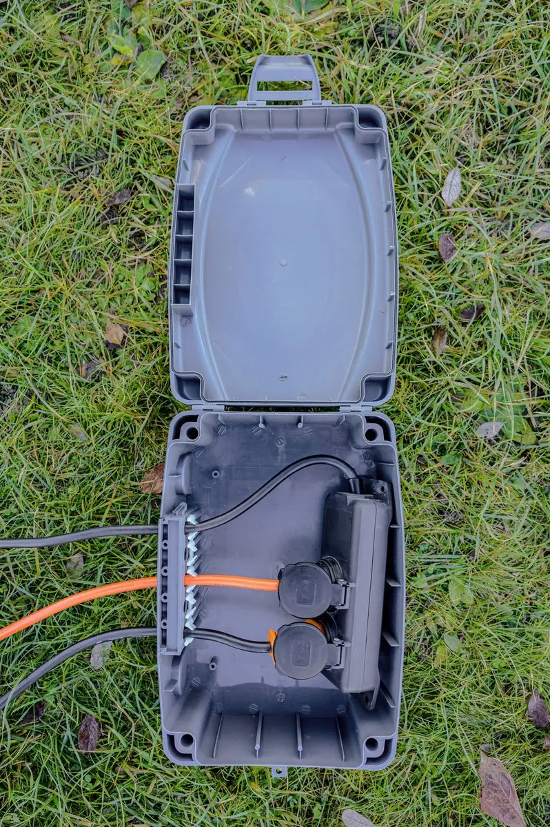 Brennenstuhl Weerbeschermbox IP54 - Zwart - afbeelding 6 van 6