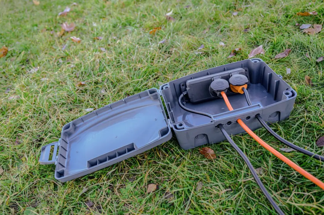 Brennenstuhl Weerbeschermbox IP54 - Zwart