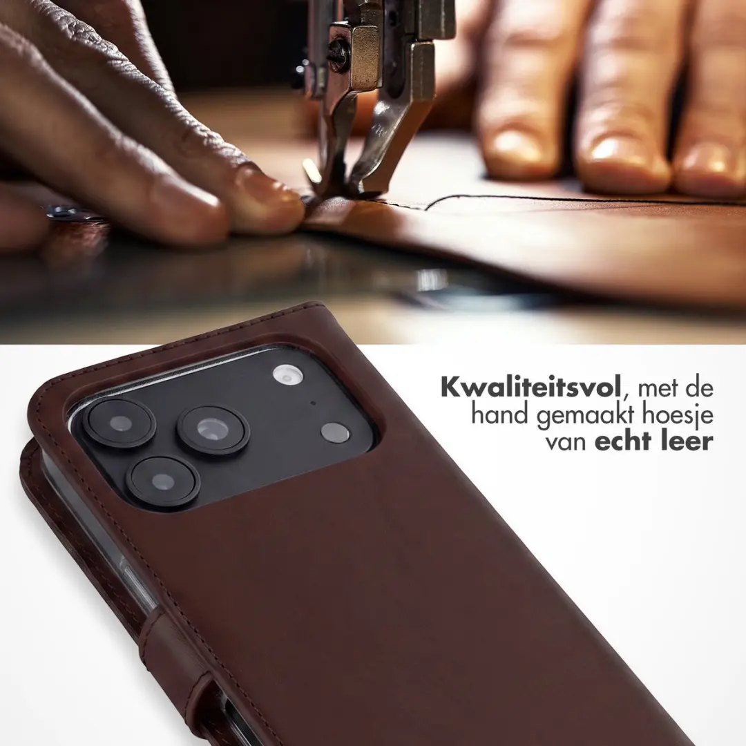 Selencia Hoesje iPhone 17 Pro - Echt Lederen Bookcase 3 Pasjes - Bruin