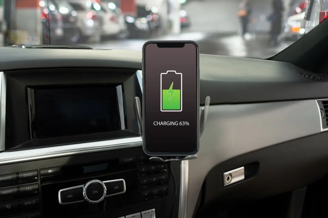 Dunlop Telefoonhouder Auto Qi 360º Kantelbaar - Zwart/Zilver