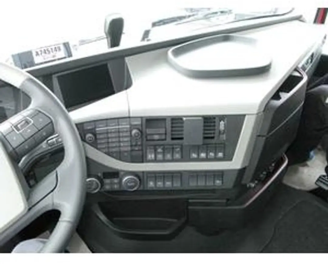 Brodit ProClip Volvo FH Serie 2013 Center Mount Houder
