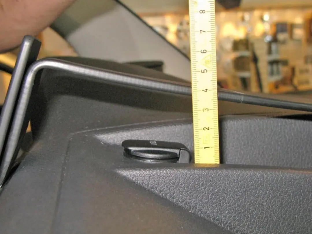 Brodit ProClip 855135 Volkswagen T6/Pickup/Caravelle Center Mount - Zwart