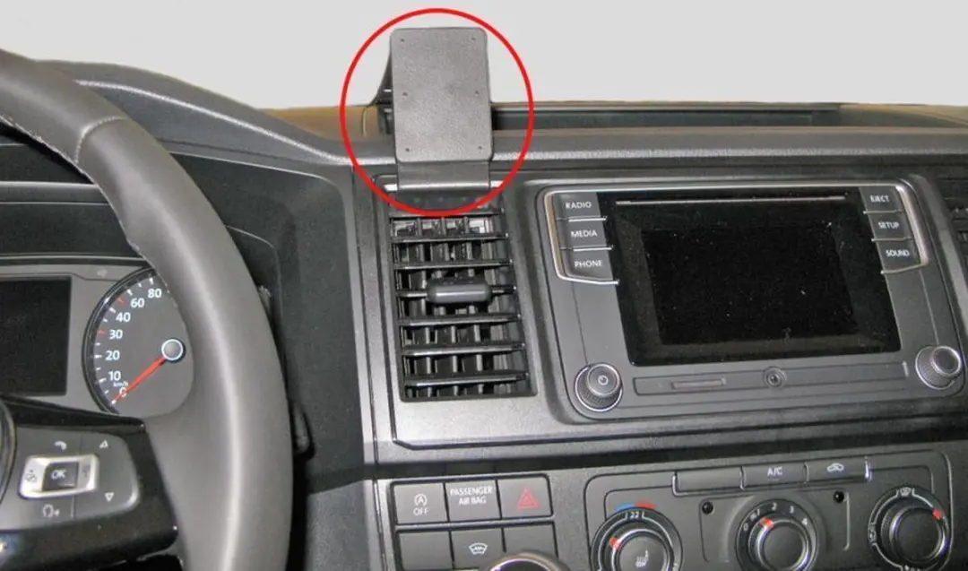 Brodit ProClip 855135 Volkswagen T6/Pickup/Caravelle Center Mount