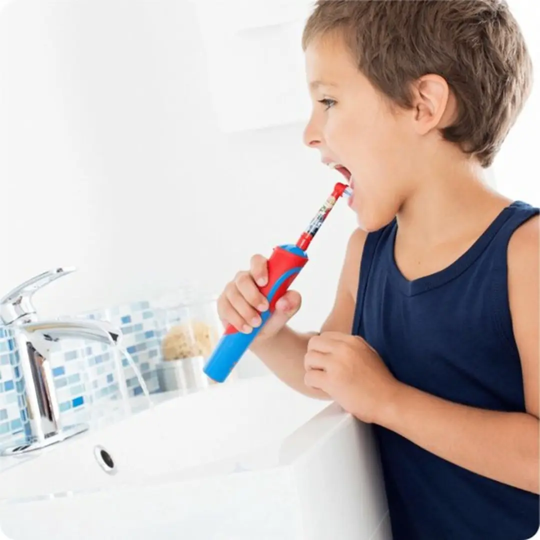 Oral-B Vitality Star Wars Elektrische Tandenborstel - Rood/Blauw