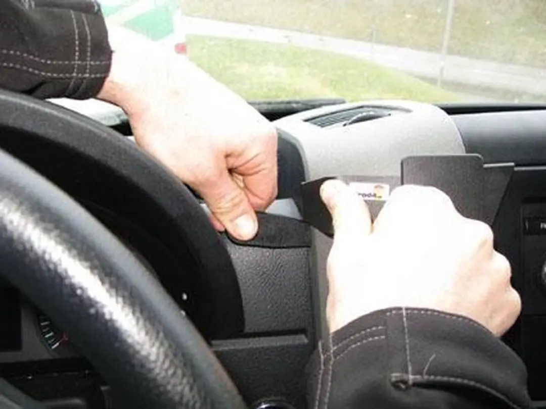 Brodit ProClip Center Mount Mercedes/VW - Zwart