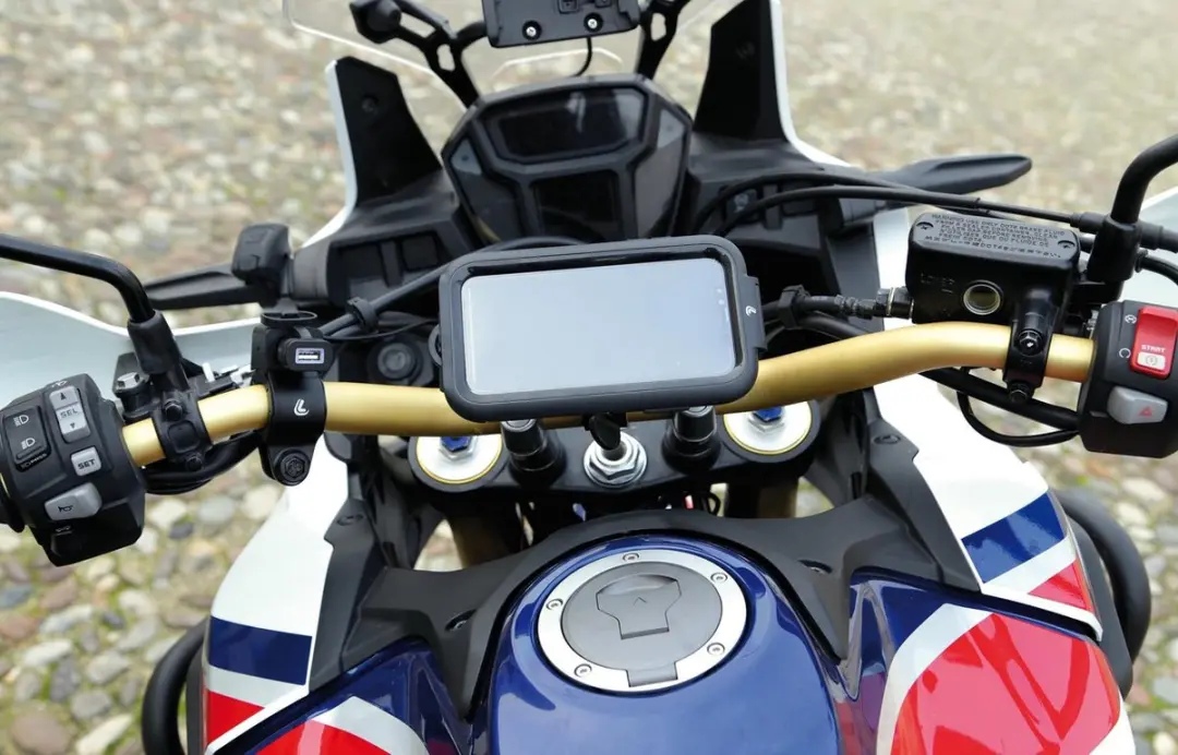 Lampa USB Fix Tube Smartphone Motorlader - Zwart