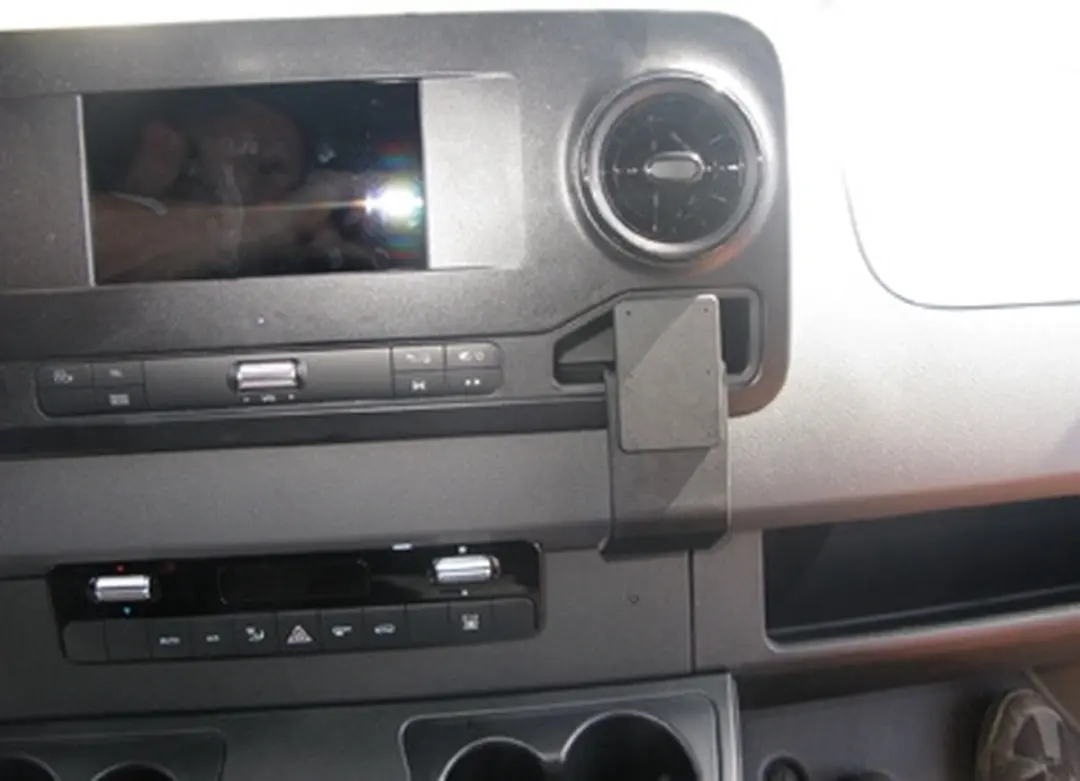 Brodit ProClip Center Mount Mercedes Sprinter 2019 - Zwart