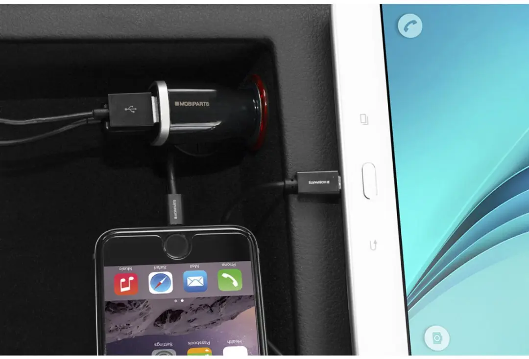 Mobiparts Quick Charge Car Charger Dual USB 5A - Zwart